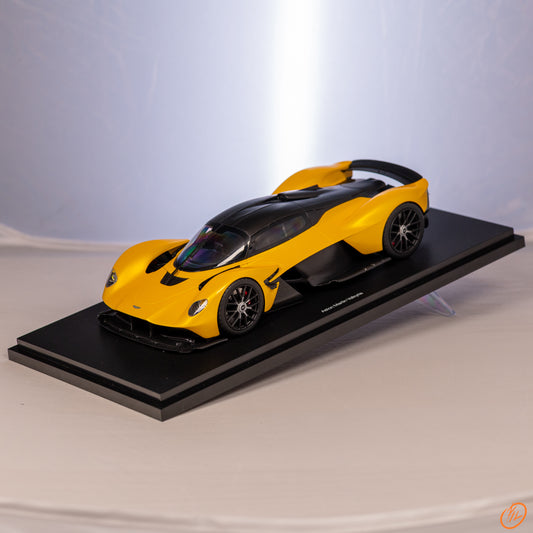 Aston Martin Valkyrie Sunburst Yellow 2024
