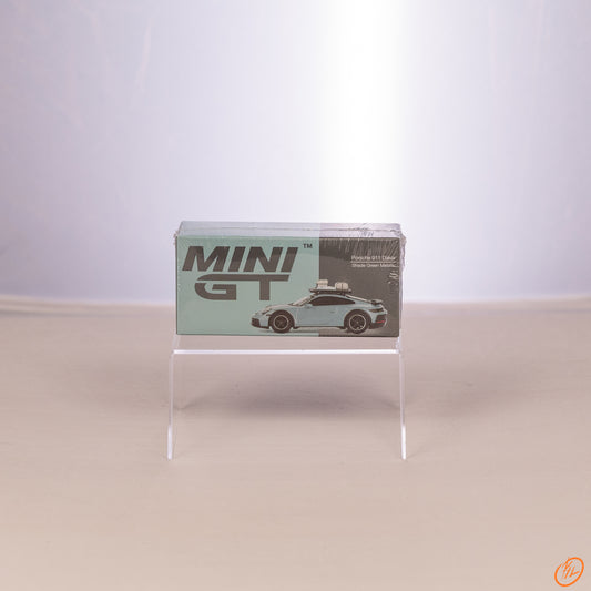 Porsche 911 (992) Dakar Shade Green Metallic 2024