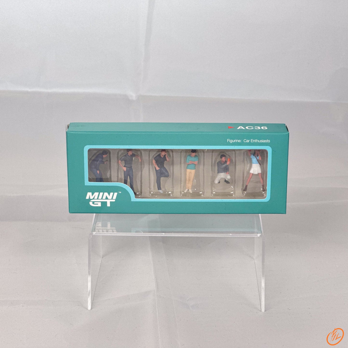 Car Enthusiasts Figurines 2024